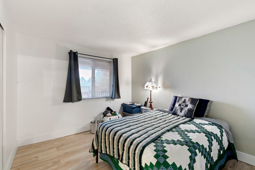 Building Photo - 1723 Robb St