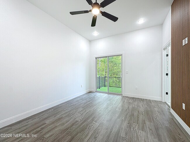 Building Photo - 8912 Hogan Rd