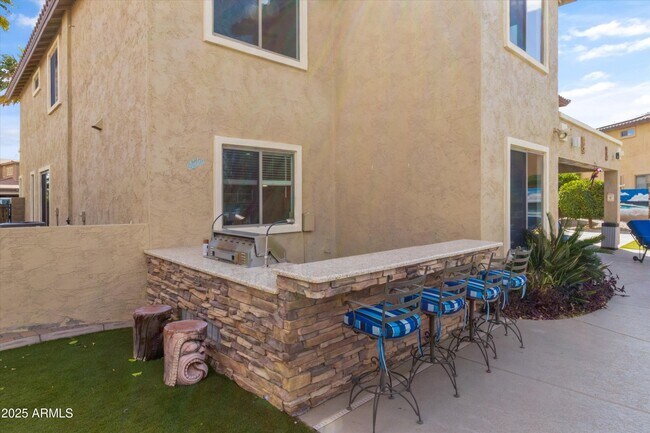 Building Photo - 18330 W Woodrow Ln