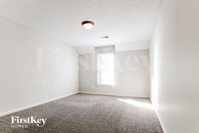 Building Photo - 9410 Afton Grove Rd