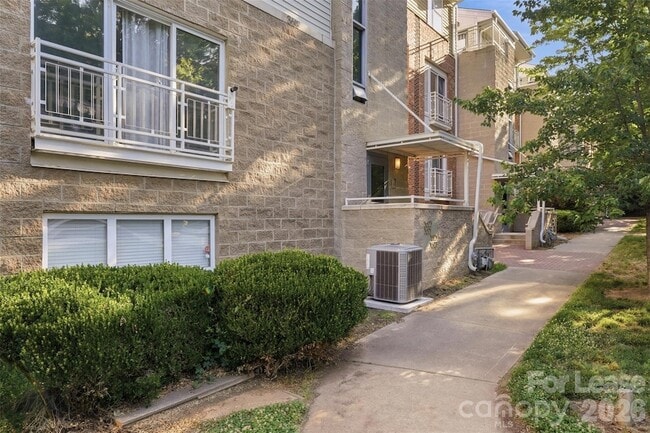 Building Photo - 3623 Warp Street