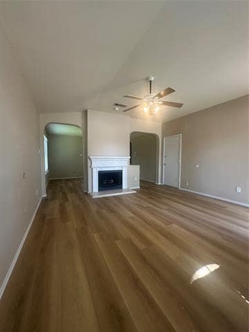 Building Photo - 436 Longshore Dr