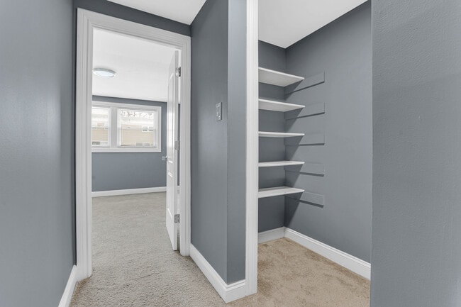 Building Photo - 2035 Stanley Ct