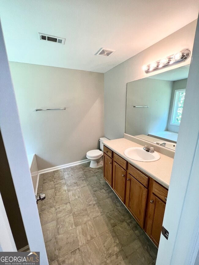 Building Photo - 309 Christian Ln