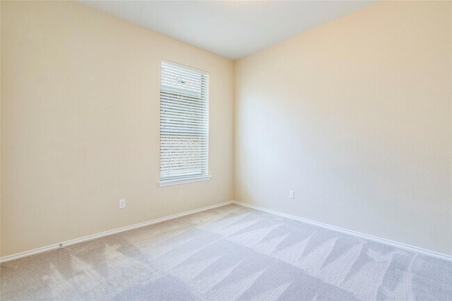 Building Photo - 141 Marcheeta Way