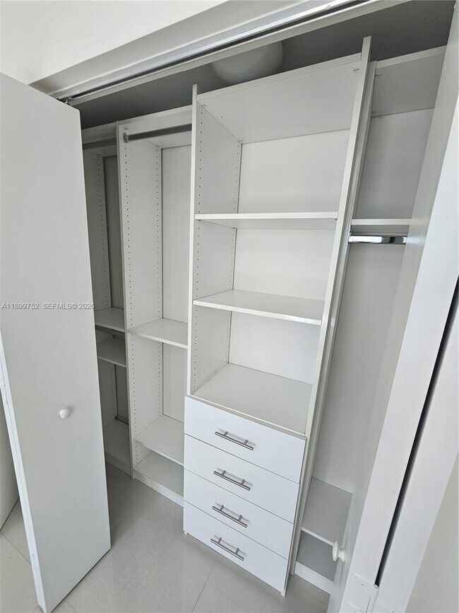 Building Photo - 60 SW 13th St