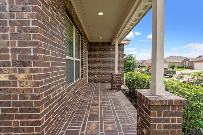 Building Photo - 5126 Chester Springs Ln