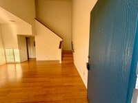 Building Photo - Light-filled, two-story 3-bedroom, 2.5-bath condo in the heart of Thousand Oaks!