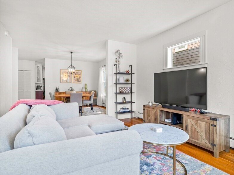 Building Photo - 11 Weld Hill St