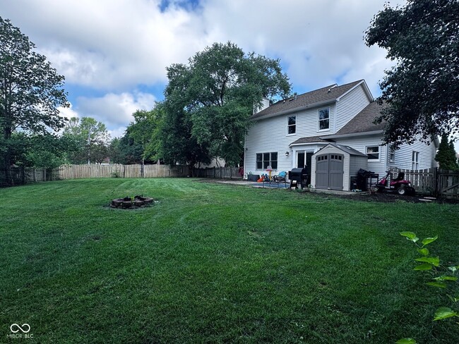 Building Photo - 7617 Willow Ridge