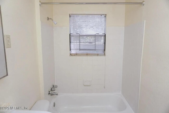 Building Photo - 7545 Wilder Ave