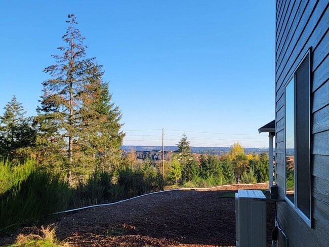 Building Photo - Available in May - 3bed home at The Reserve – Close to ferries, shopping and dining!