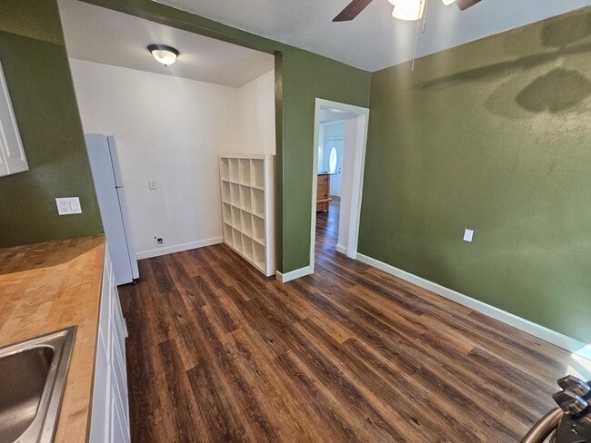 Building Photo - Home for Rent in Corning! 2 Bedroom 1 Bathroom PLUS Bonus Room