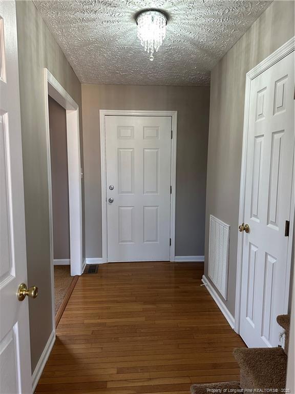 Building Photo - 829 Zadock Dr