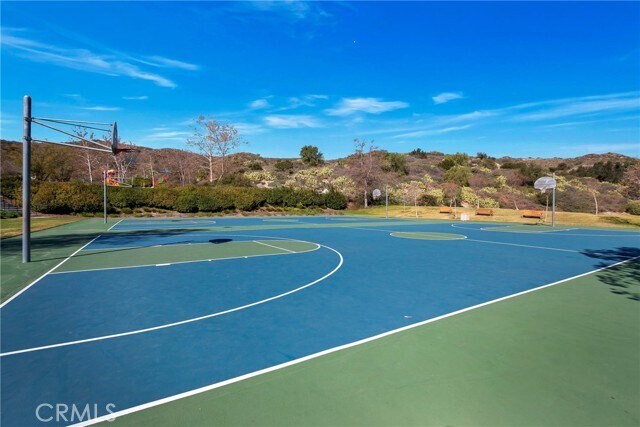 Building Photo - 12 Douglass Dr