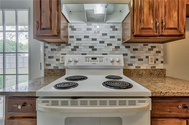 Building Photo - 1472 Rockshire Dr