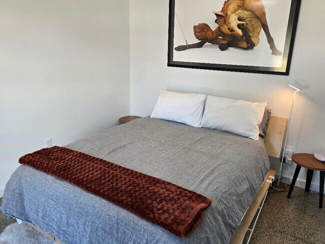 Building Photo - 790 Front St