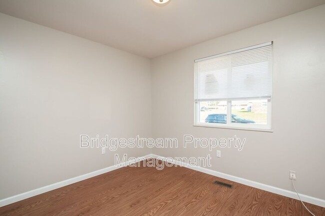 Building Photo - 5346 Hilgeford Dr