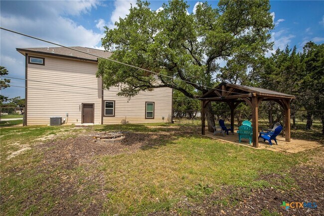 Building Photo - 618 Wagon Wheel Dr
