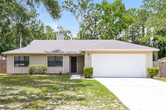 Building Photo - 11846 Marabou Ct N