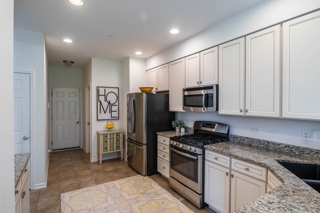 Building Photo - 9875 Williams Dr