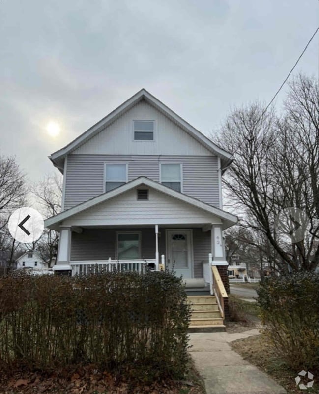 Building Photo - 92 W Mildred Ave