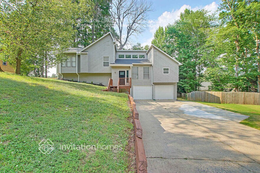 Primary Photo - 3358 Old Trail Ct