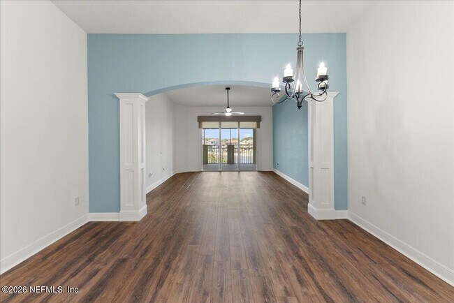 Building Photo - 115 Riverview Bend S
