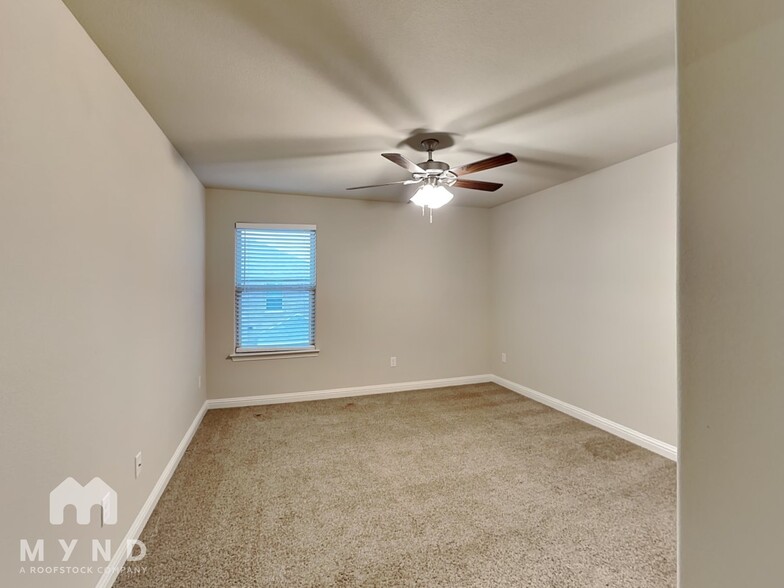 Building Photo - 801 Rolling Terrace Cir