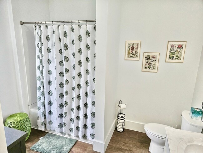 Building Photo - 621 N Carver St