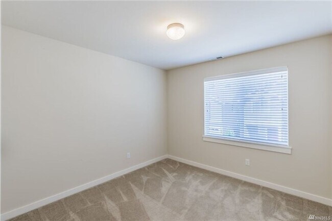 Building Photo - 4Bd/2.5Ba Lynnwood House