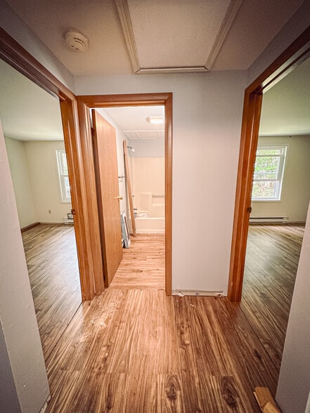 Hallway - 7133 Susquehanna Dr