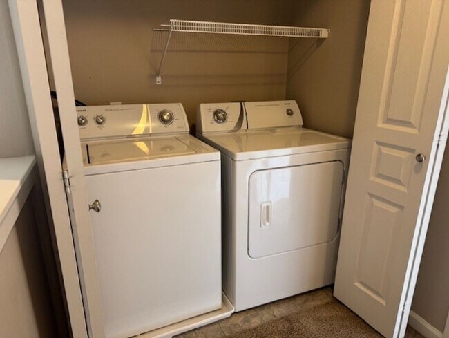 Building Photo - MOVE IN SPECIAL $500 OFF FIRST MONTH RENT ...