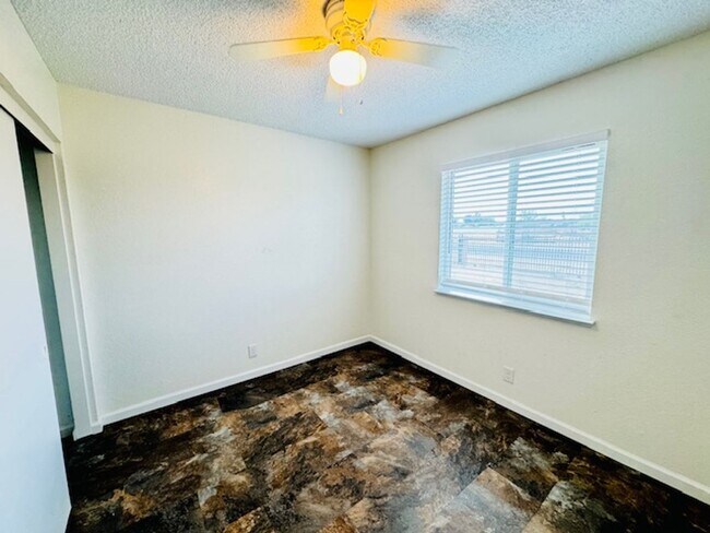 Building Photo - Nicely Remodeled 3 + 2  Ranch- Style Home