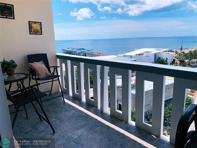 Primary Photo - 305 N Pompano Beach Blvd