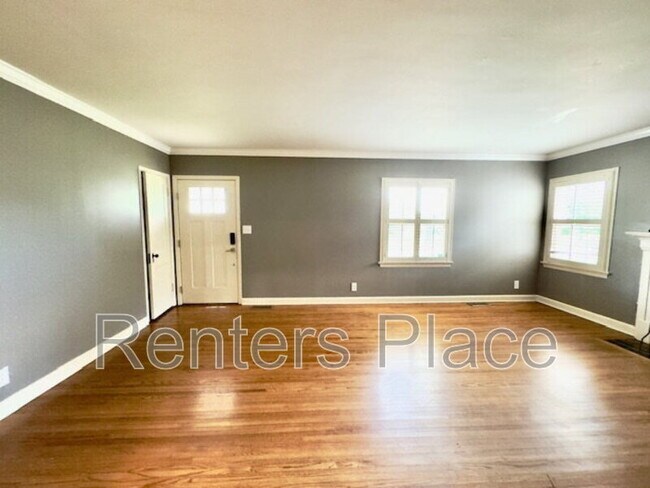 Building Photo - 2127 S Delaware Ct