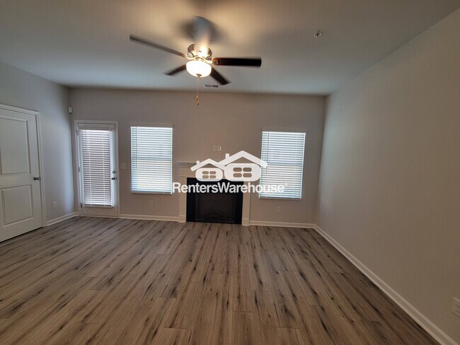 Building Photo - 11677 Mendenhall Ct
