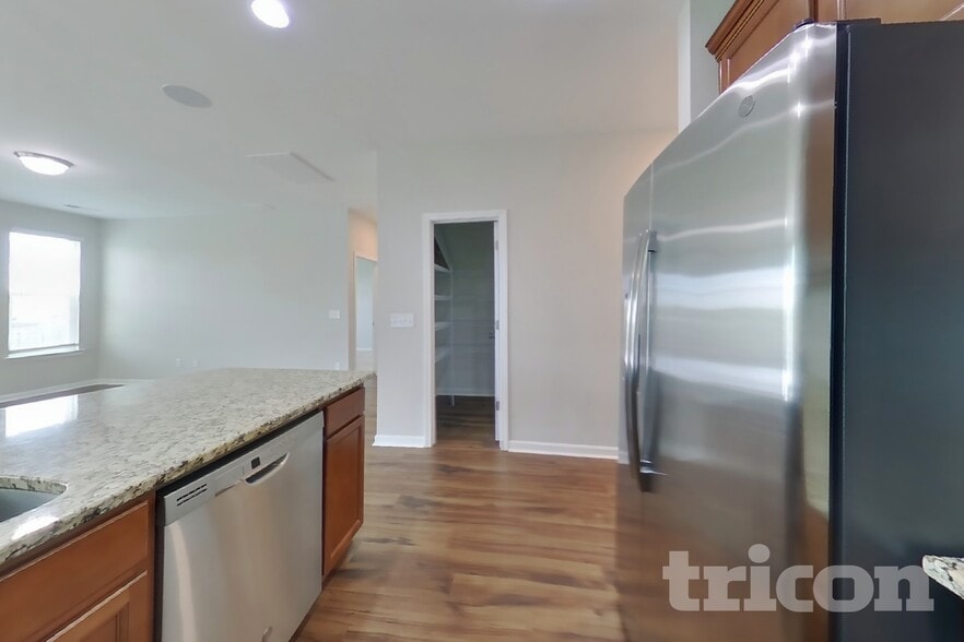 Building Photo - 15 Attucks Ct