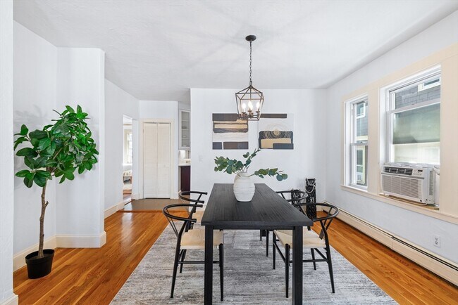 Building Photo - 11 Weld Hill St