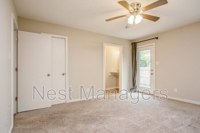 Building Photo - 4616 Pine Needle Ct