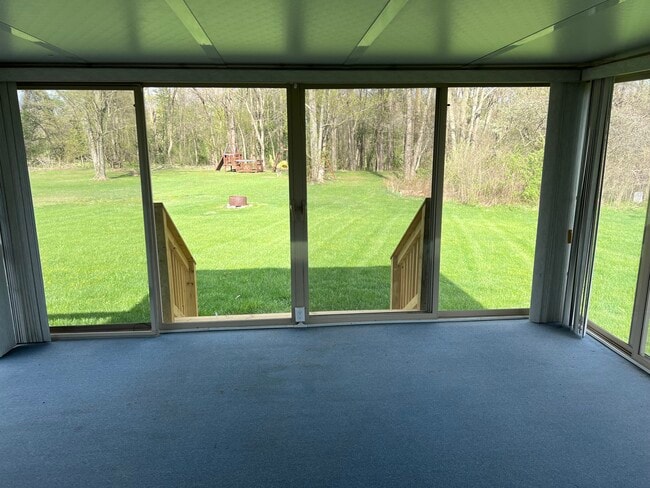 Sunroom - 2546 OH-60