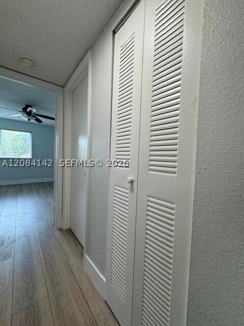Building Photo - 731 Vista Isles Dr