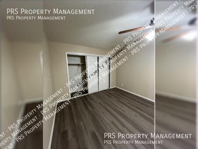 Building Photo - 1559 E Flower Cir