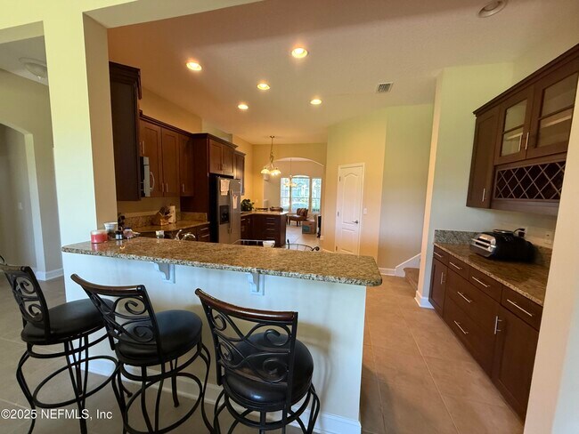 Building Photo - 4786 Yacht Ct