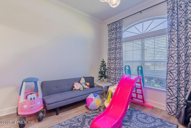 Building Photo - 2337 Matheson Dr