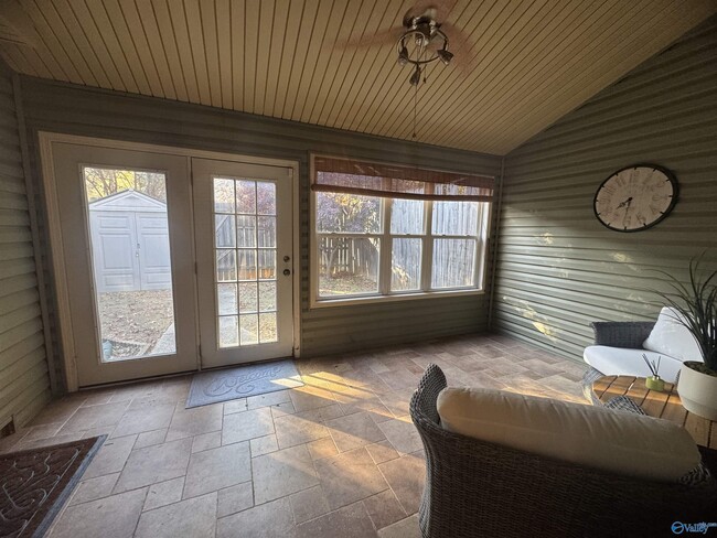 Building Photo - 6928 Steeplechase Dr NW