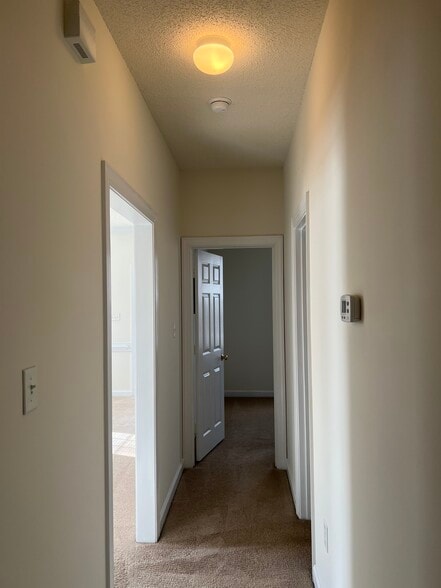 Hall View - 3302 Whitlock Dr N