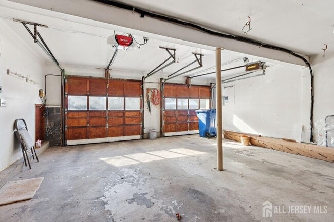 Building Photo - 3 Stafford Dr