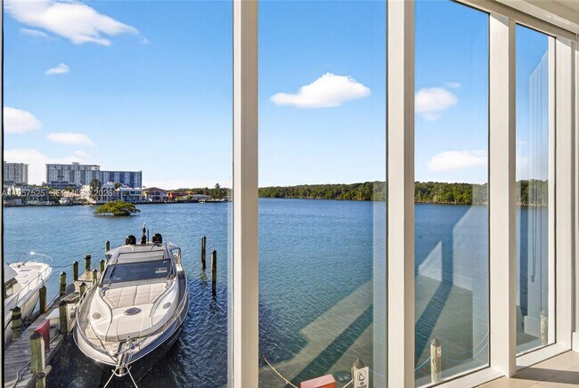 Building Photo - 400 Sunny Isles Blvd