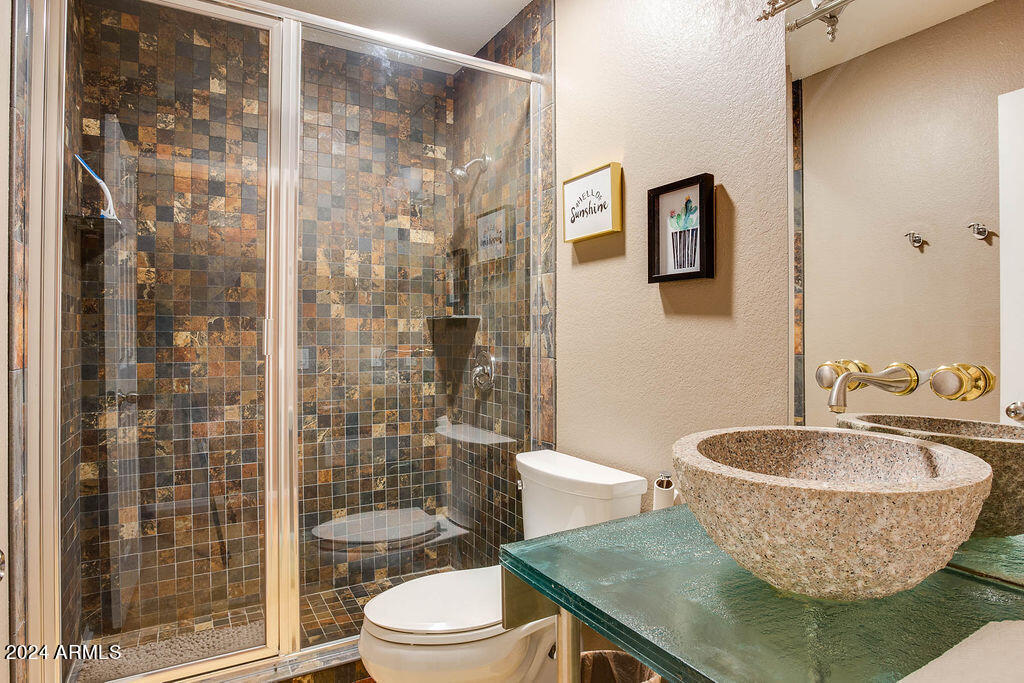 Building Photo - 101 N 7th St